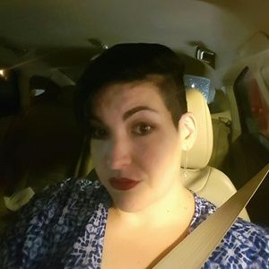 Meet your Posher, Amanda