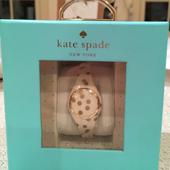 kate spade Accessories - NWT Kate Spade ♠️ fitness tracker- never opened!