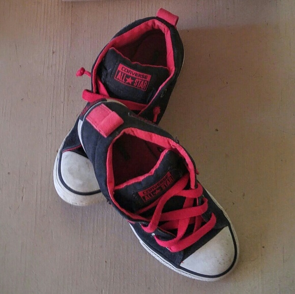 Converse - Picture 3 of 4