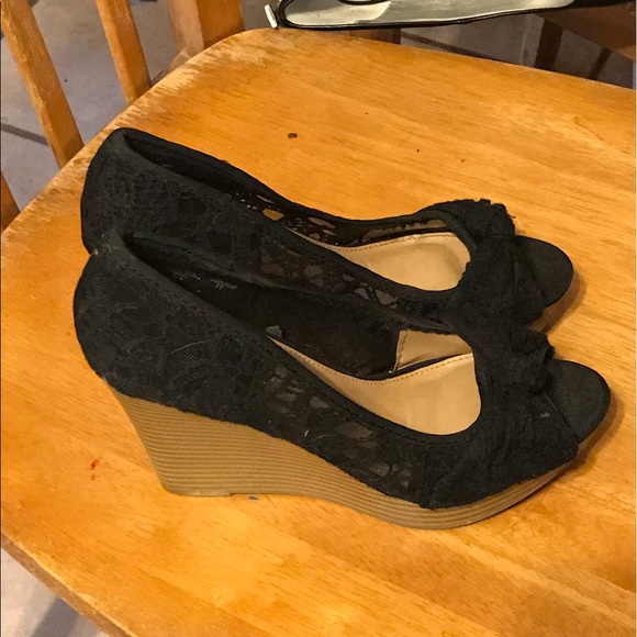 Crotchet wedges - Picture 4 of 4