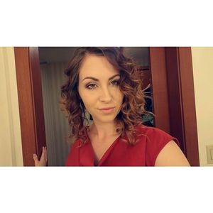 Meet your Posher, Amanda