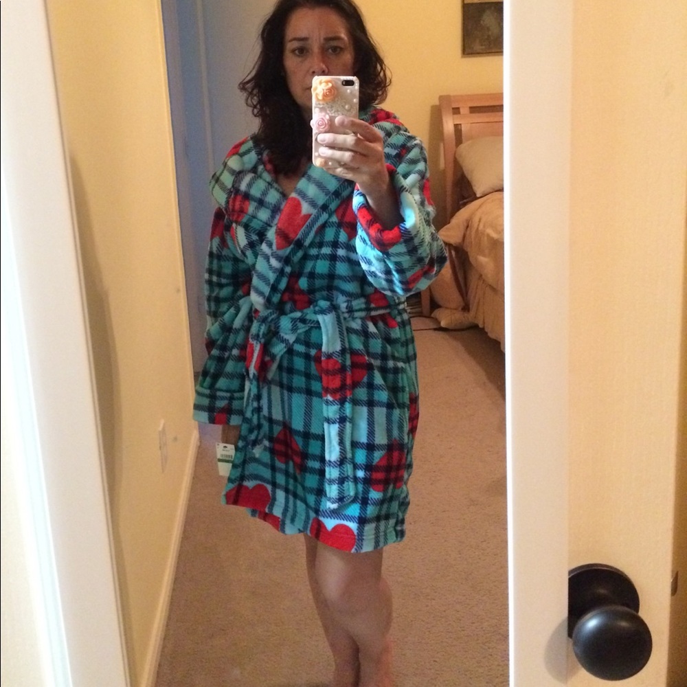 Final price Betsey Johnson heart & plaid robe m/l
