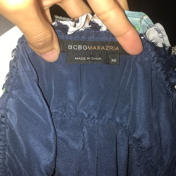 BCBGMaxAzria. Preloved dress - Picture 7 of 8