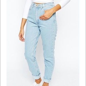 ✨American Apparel Mom Jeans✨