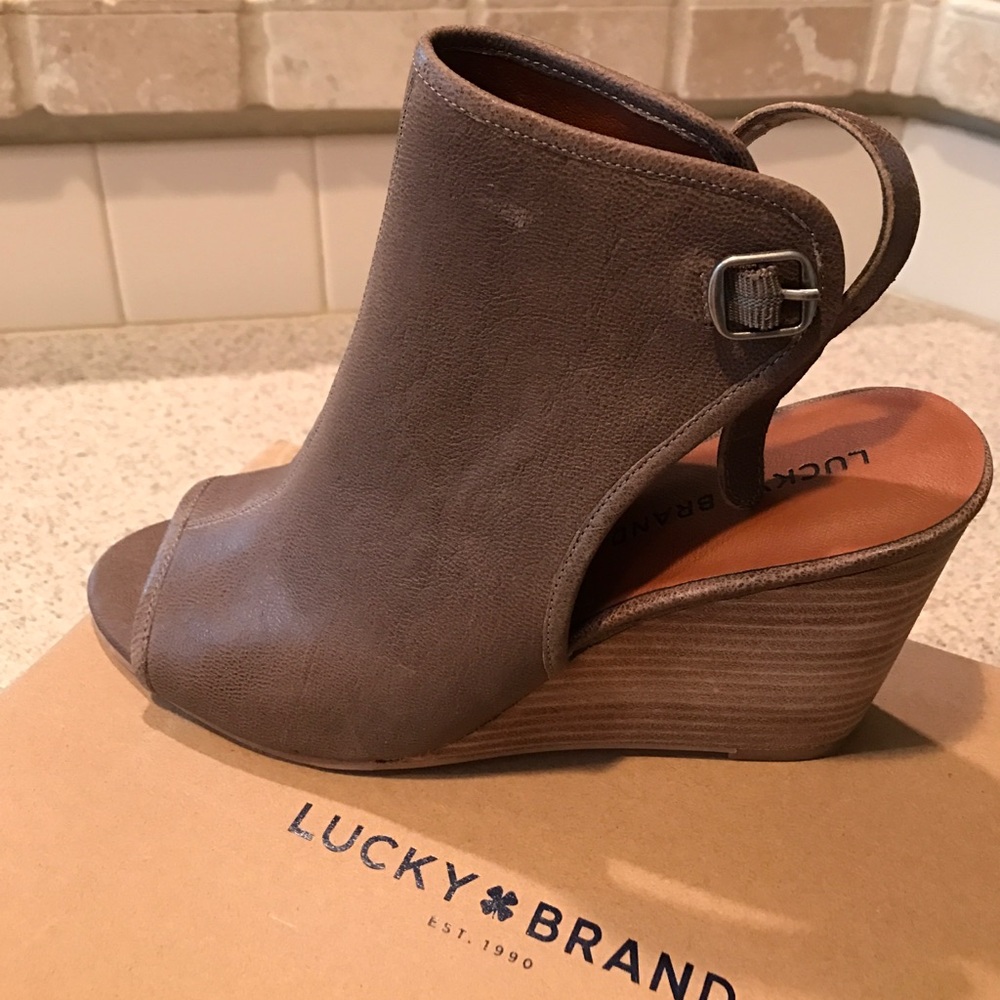 Size 9 Lucky Brand Brindle color wedges. Worn once