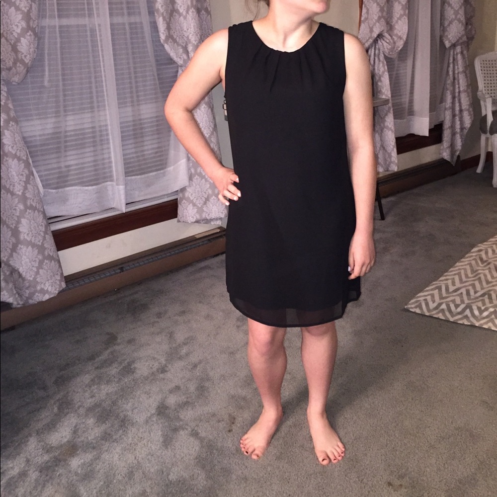 Slim fit black dress