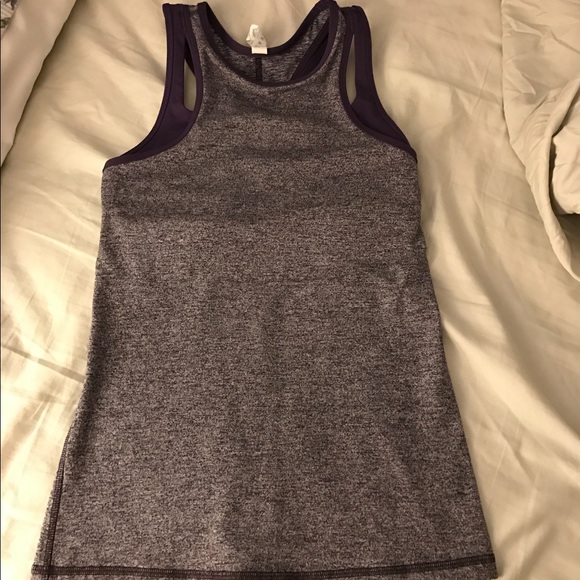 Lululemon size 4 - Picture 2 of 4