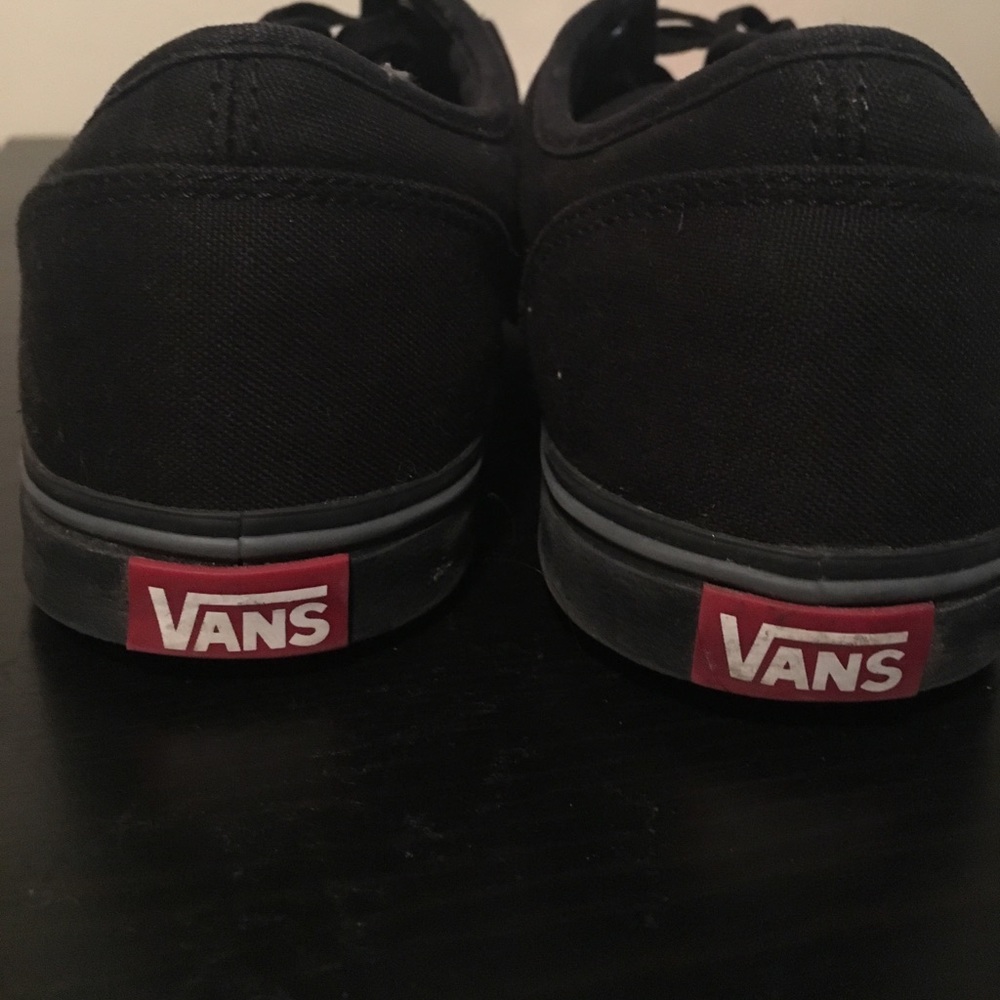 Women's Vans black