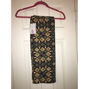 NWT Lularoe Cassie Skirt