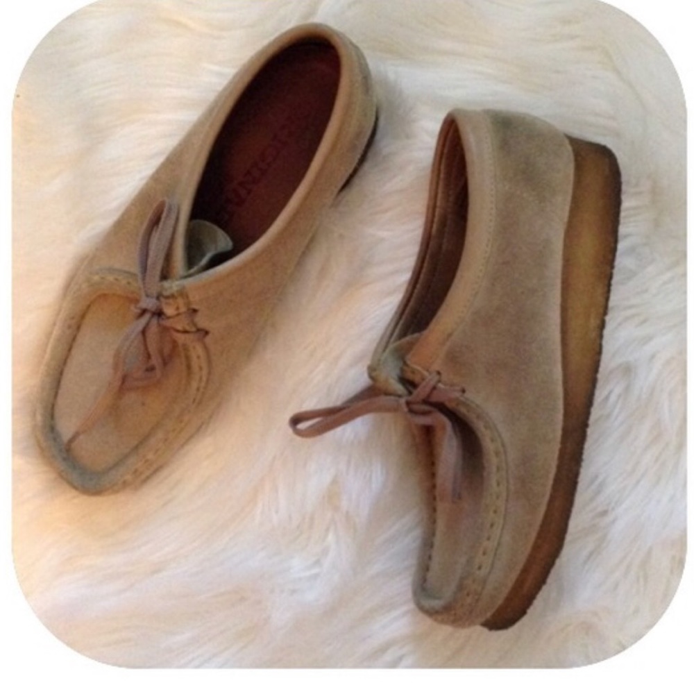 Clarks Wallabee