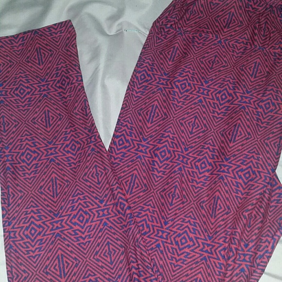 Pants - ??price cut, tonight only! Lularoe tc leggings