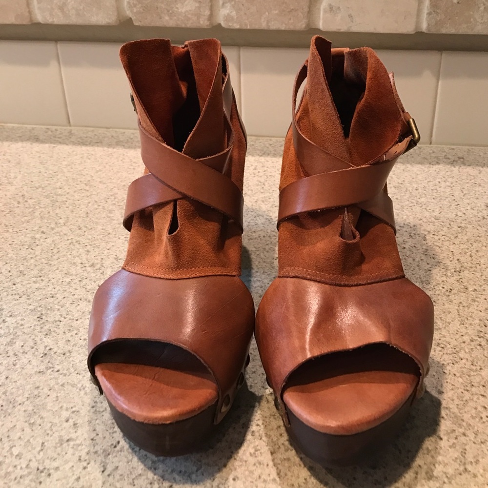 Size 40 (U.K.) Anthropologie Brown Leather Wedges