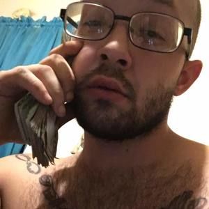 Meet your Posher, Aaron