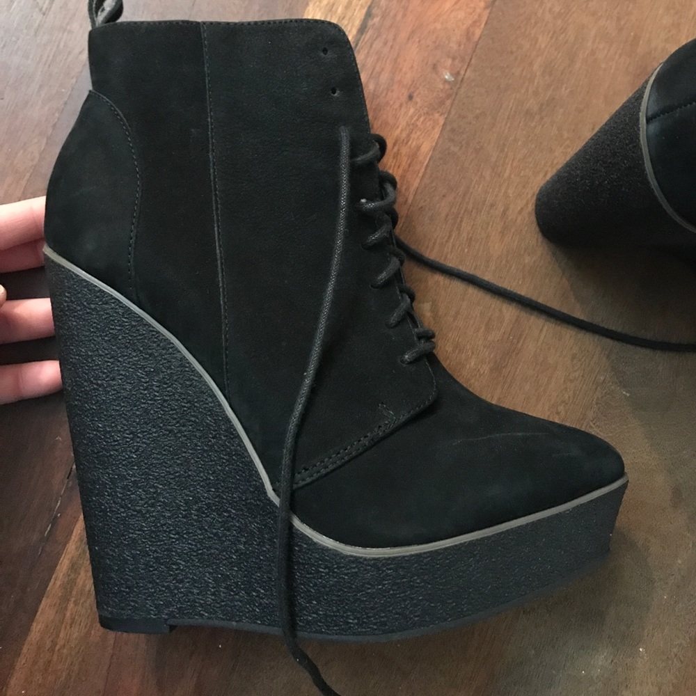 Wedges BOOTIES