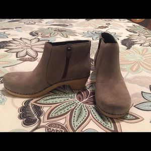 Dansko Maria ankle booties