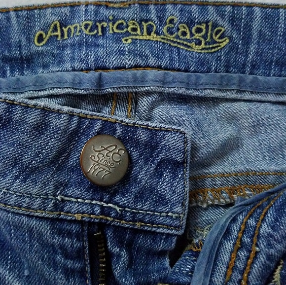 American Eagle distressed capri - Picture 3 of 5