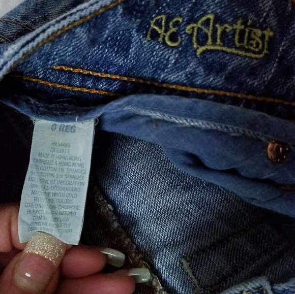 American Eagle distressed capri - Picture 4 of 5