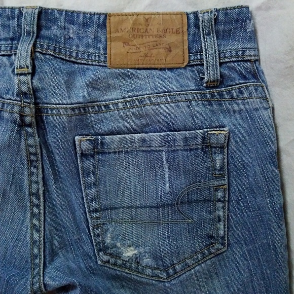 American Eagle distressed capri - Picture 5 of 5