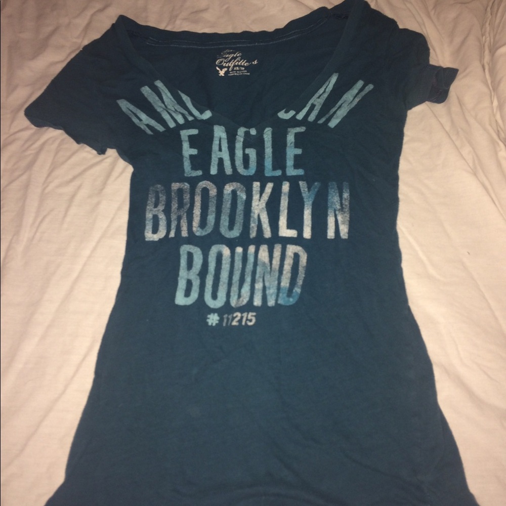Women's navy aeo top