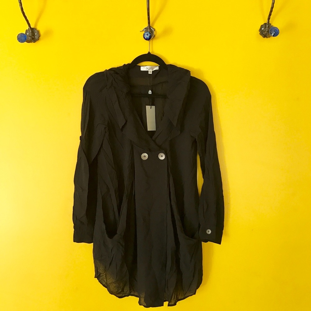 S. line Black Tunic Top
