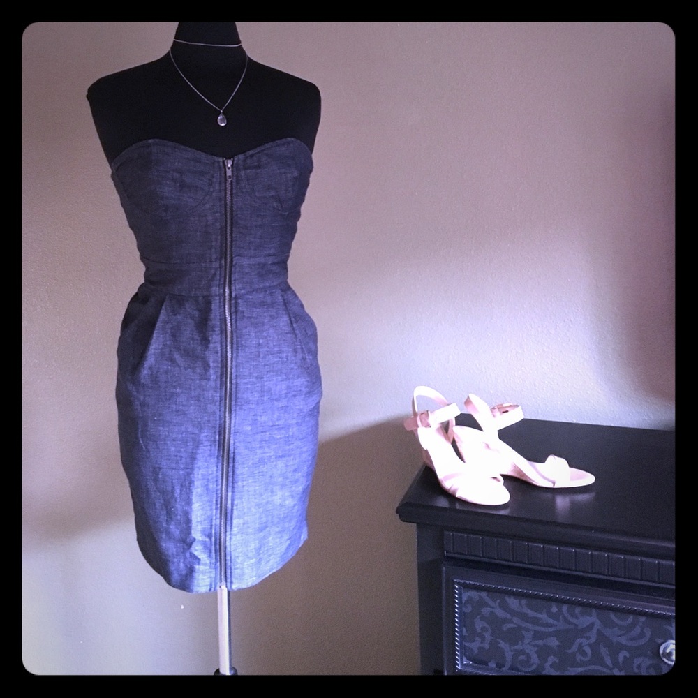 Pre-Loved blue denim strapless dress