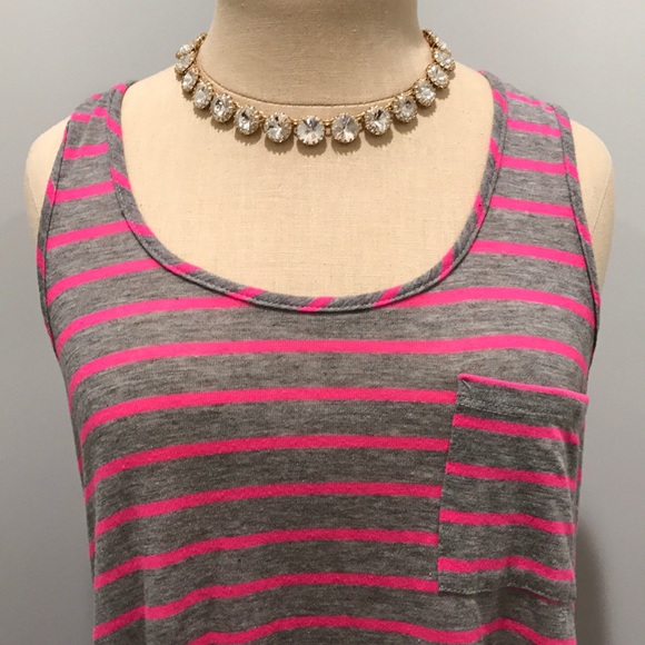 💯✅ AUTHENTIC OLIVE & OAK STRIPED TANK W/ POCKET - Picture 2 of 6