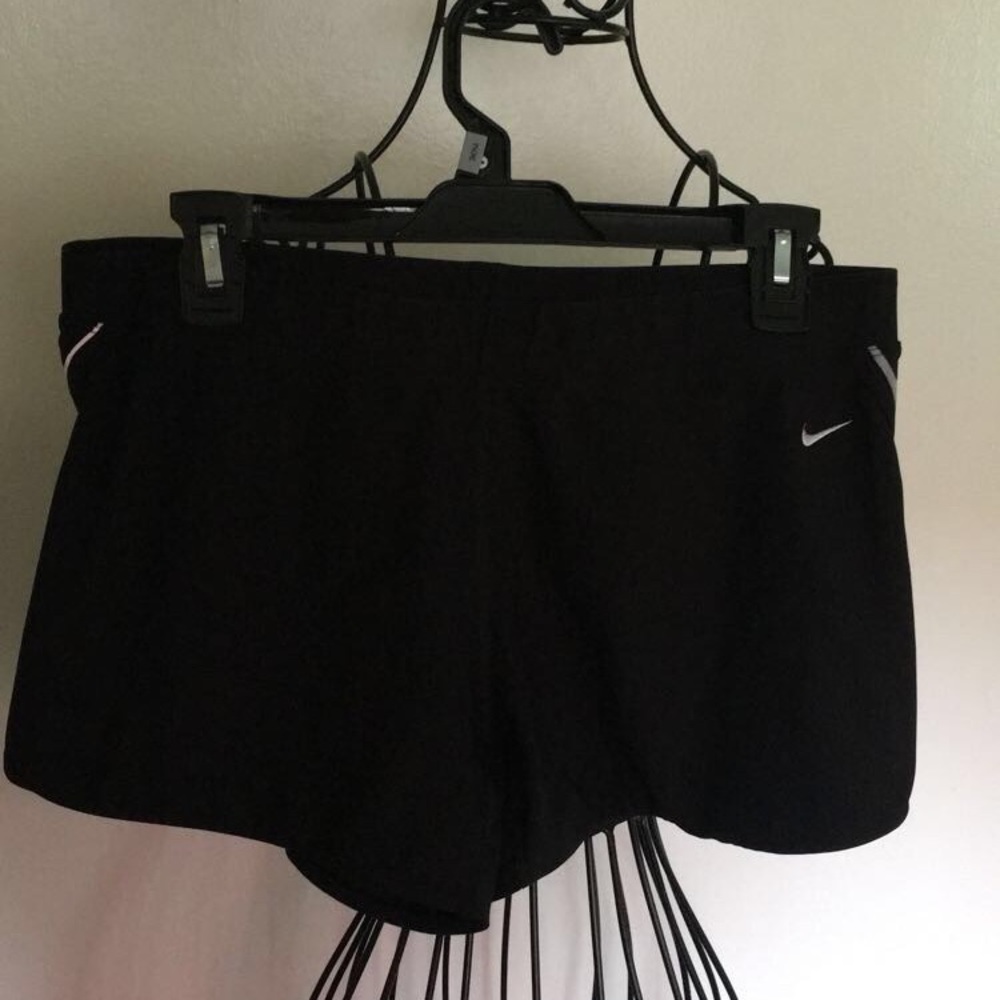 Nike Workout Shorts/ Fit Dry
