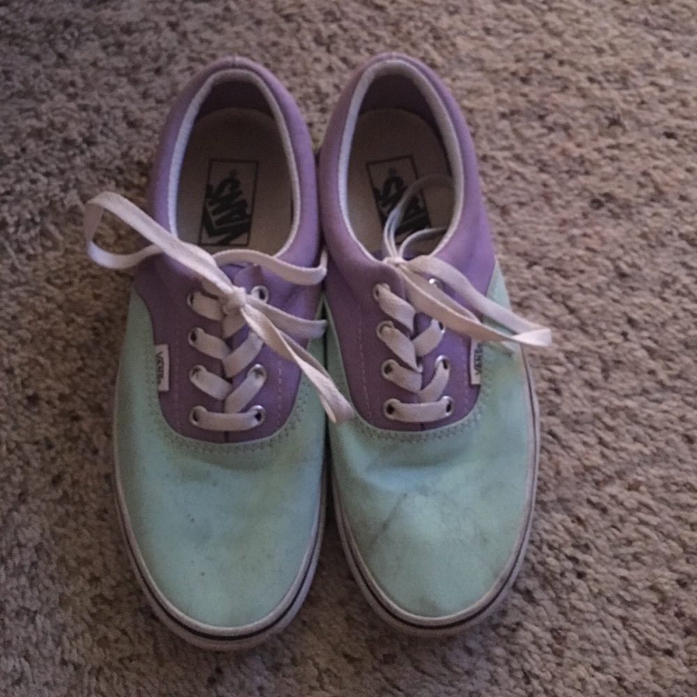 Pastel vans 💕