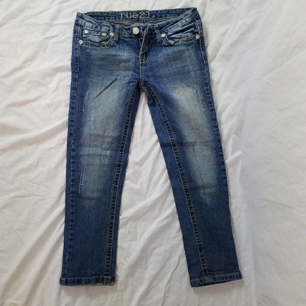 Rue 21 skinny denim capris