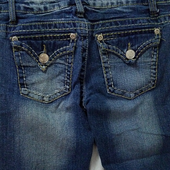 Rue 21 skinny denim capris - Picture 3 of 5