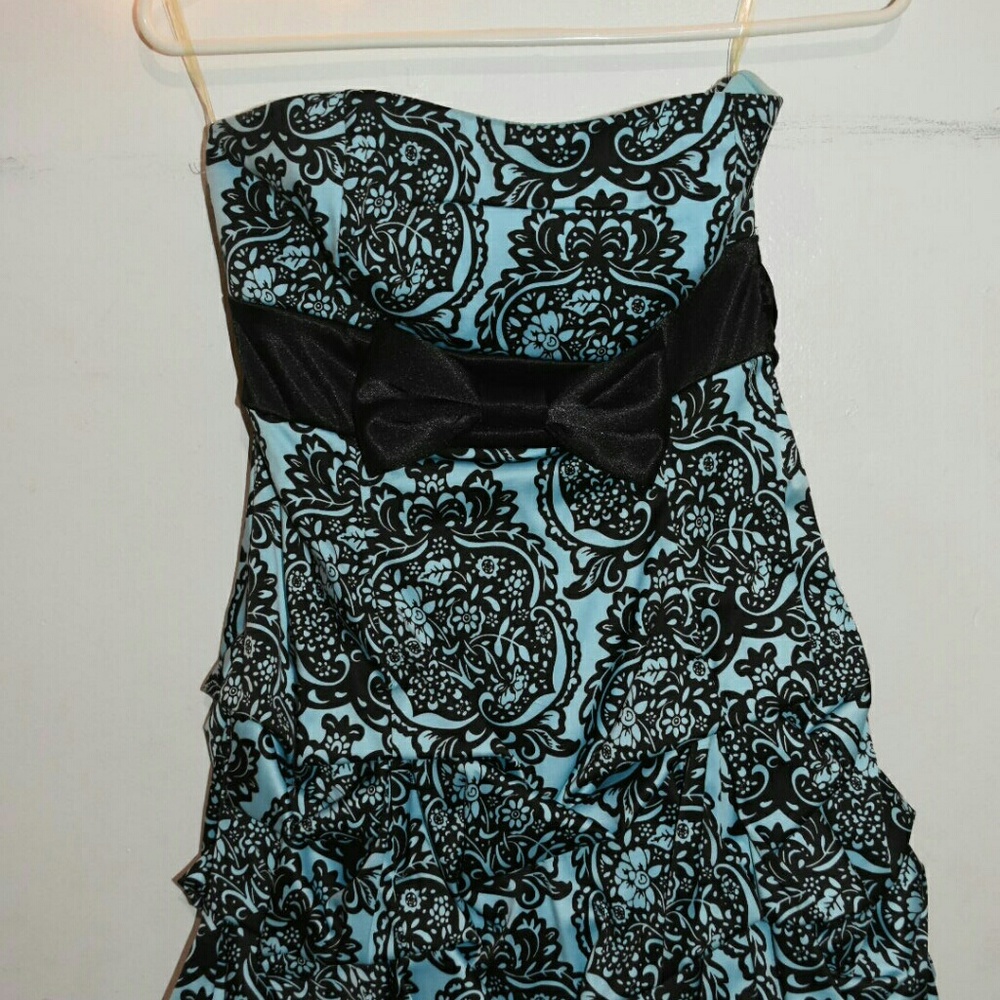 BOW DRESS