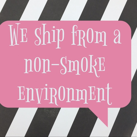 🌸5/$25🌸 Gray Pom Pom Handbag Purse Keychain NEW - Picture 4 of 5