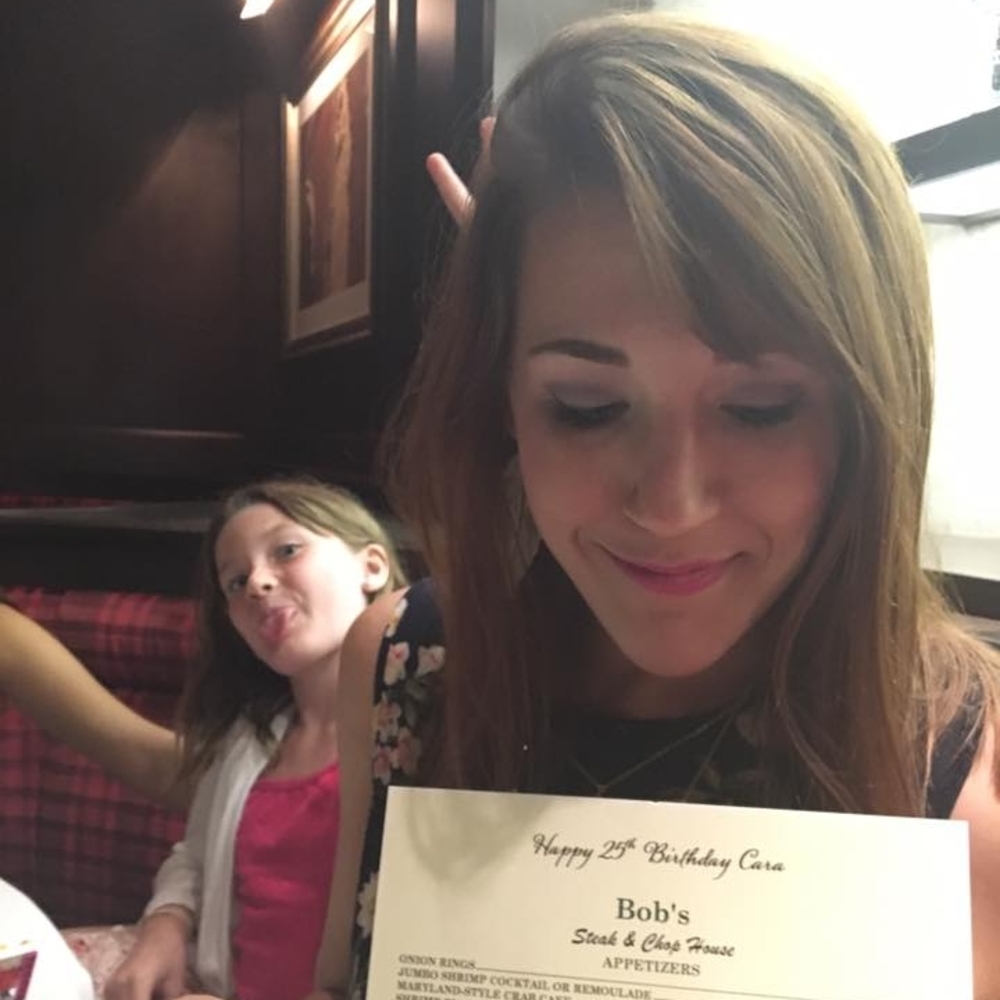 Meet your Posher, Cara