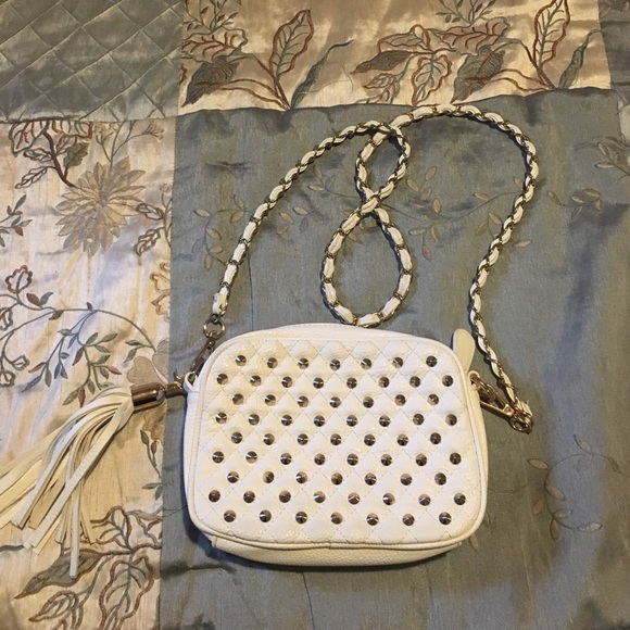 Forever 21 Handbags - Forever 21 small white bag