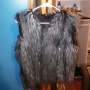 Fur vest