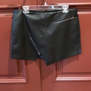 A leather black skort from Zara.