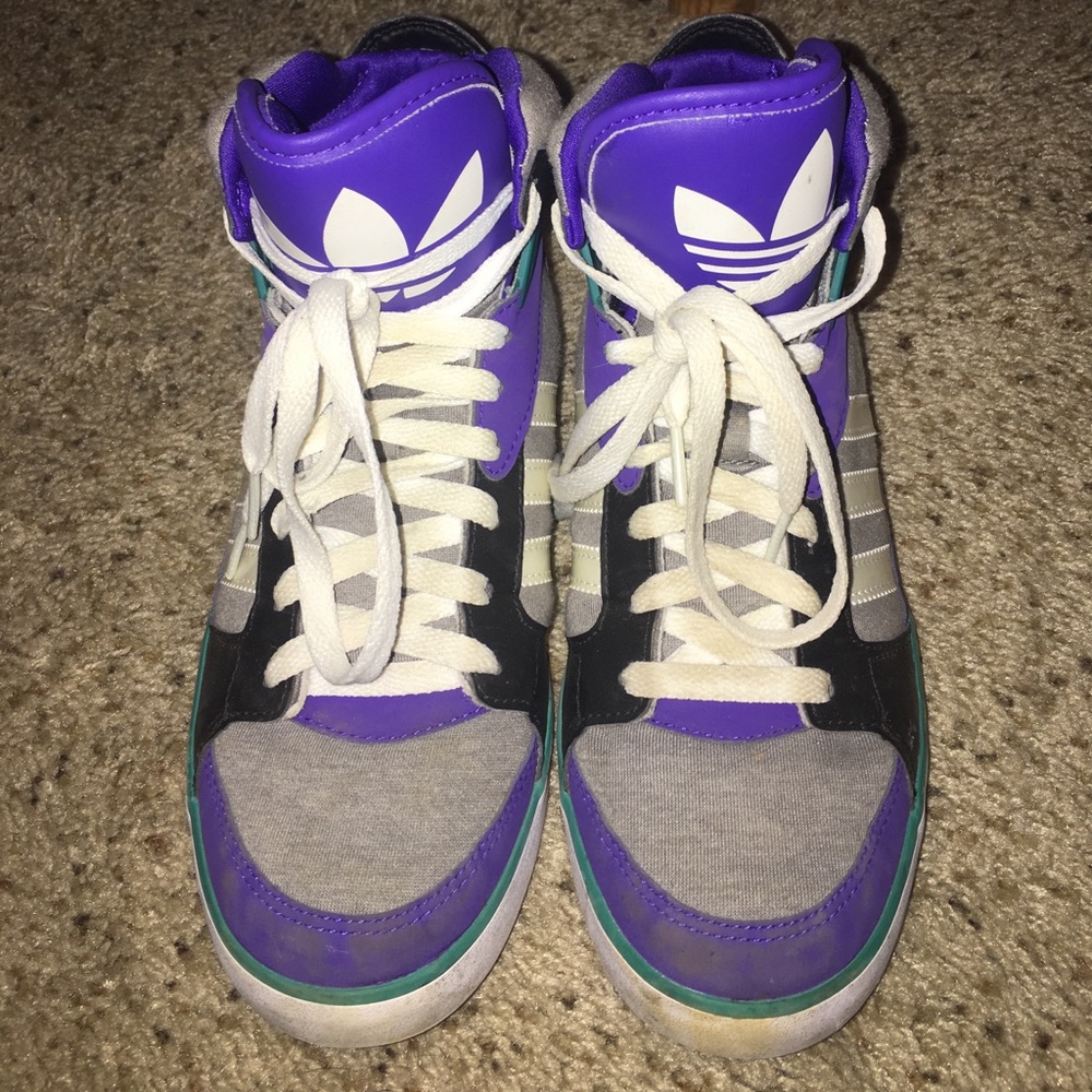 NEW adidas high tops 💕