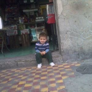 Meet your Posher, Gildardo