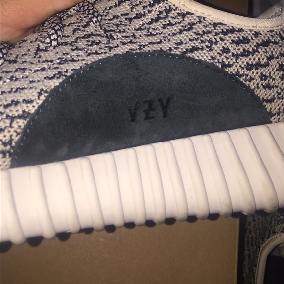 YEEZY 350 BOOST TURTLE DOVE SIZE 8 AUTHENTIC - Picture 5 of 7