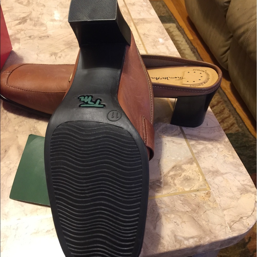 Shoes - Picture 3 of 3