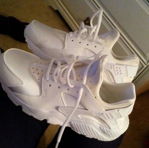 All White Huaraches