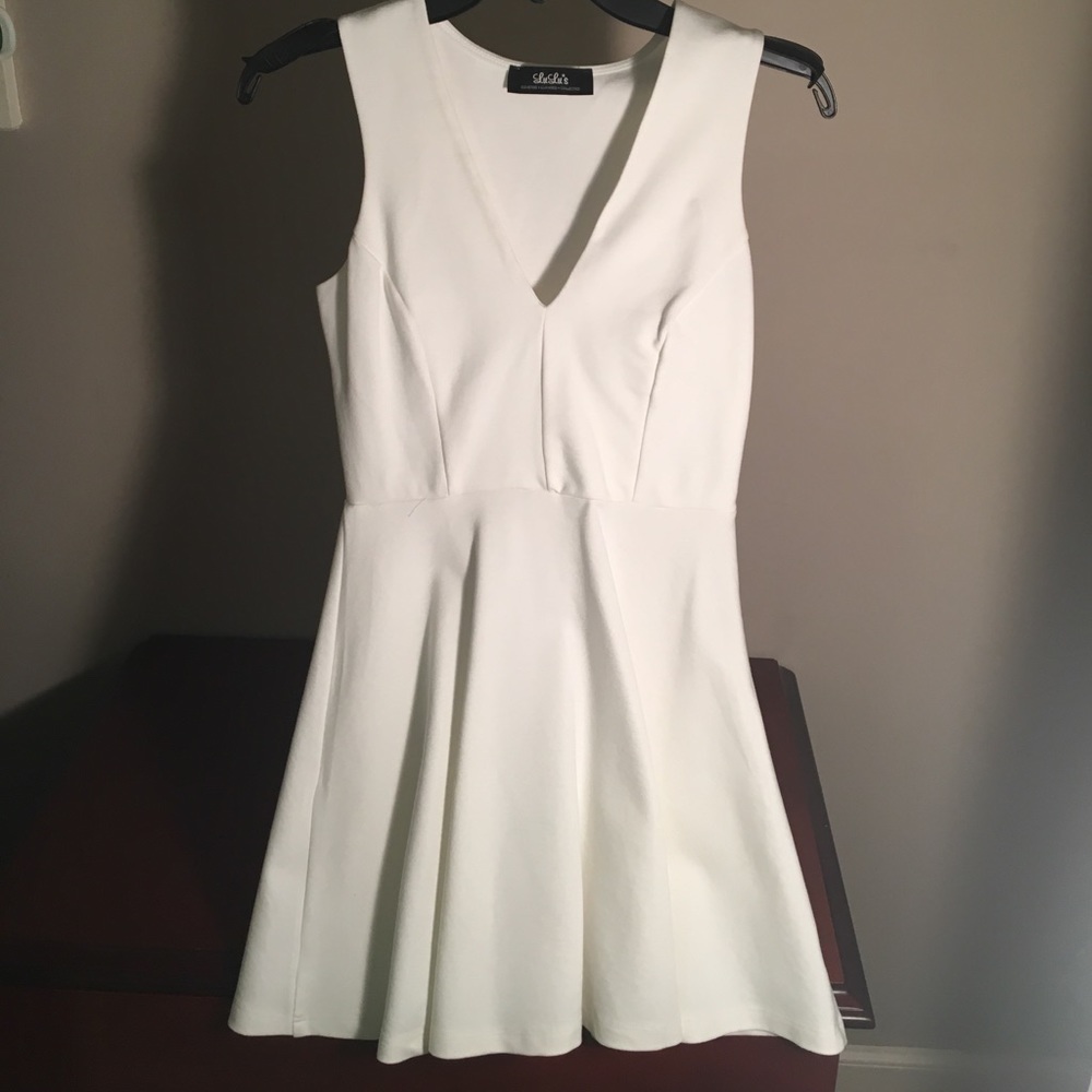 Lulus white V neck dress