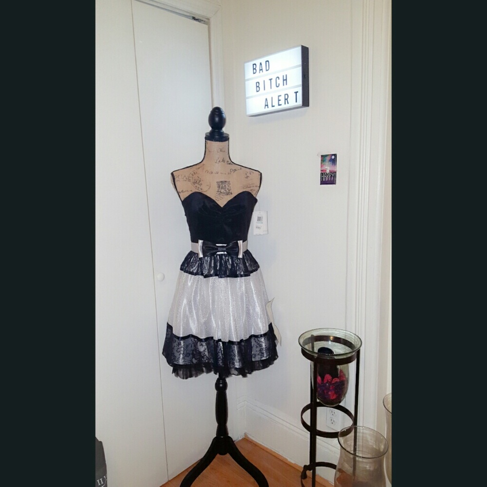 Jessica McClintock JUNIORS Party Dress