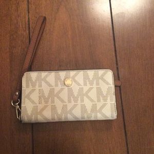 Michael Kor wallet/wristlet