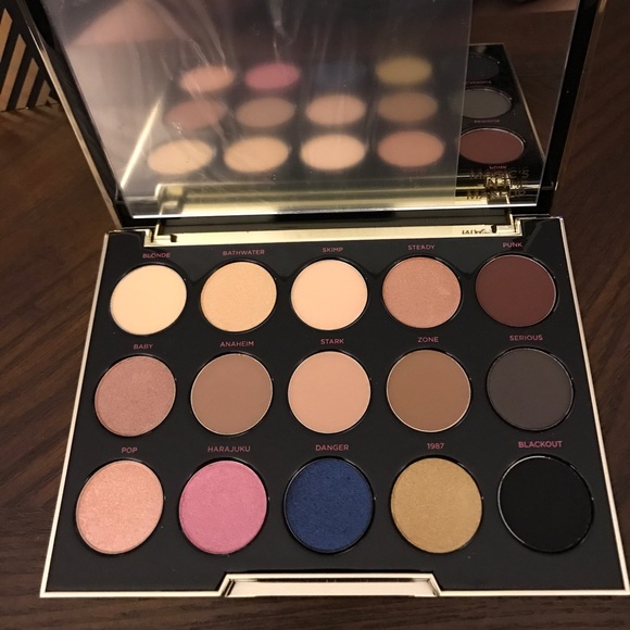 Urban Decay Other - 🌸 Urban Decay - Gwen Stefani Eyeshadow Palette
