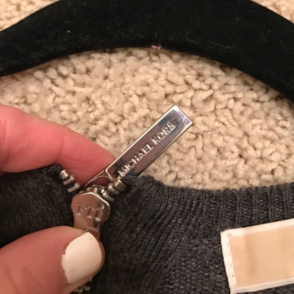 Michael Kors grey sweater dress with sparkle - Picture 4 of 4