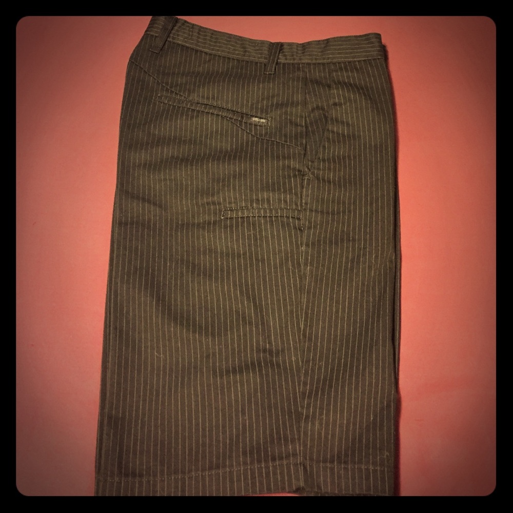 Size 31 Volcom shorts