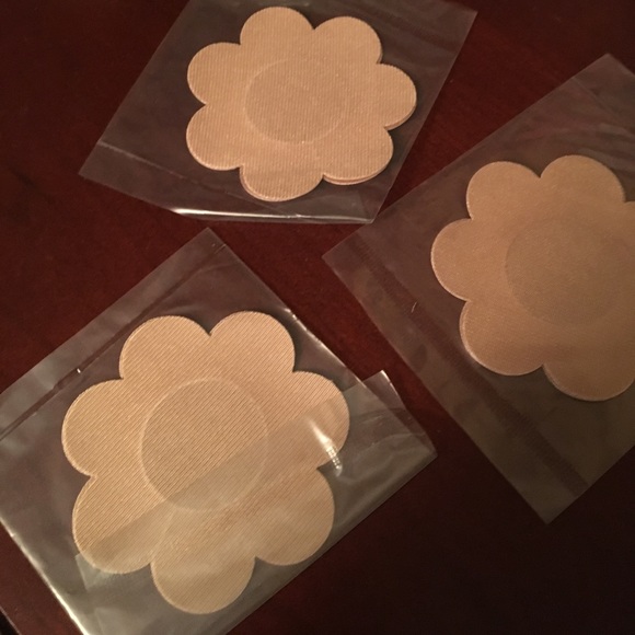 Breast Petals New in box - Picture 3 of 3