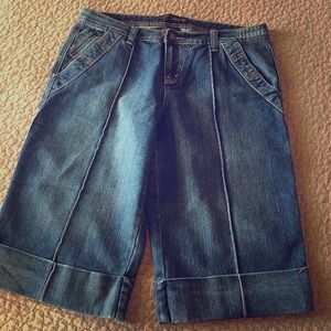 🆕 WideLeg Denim Capris