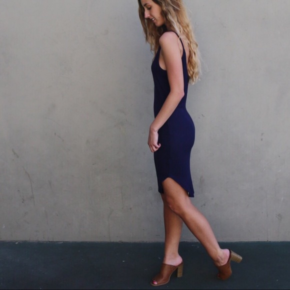 navy tank midi dress - Picture 2 of 4